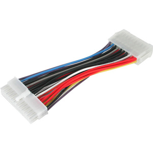 Cable de alimentaci�n interno StarTech.com ATX2024MF - 152 mm